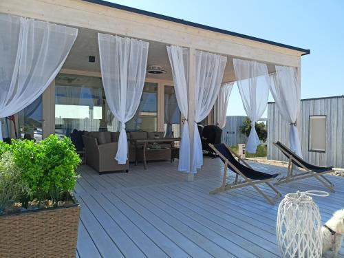 Buqez Resort, Vila 51