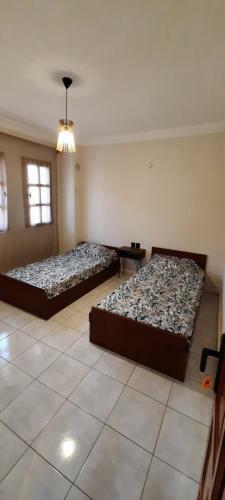 Moonaz Home