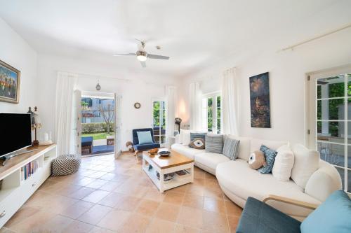 Portville Canal Side Villas 66 (3br)