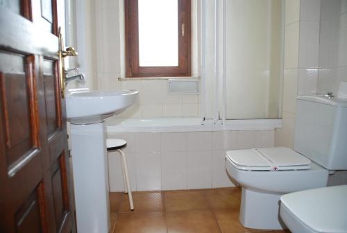 Hostal Ayestaran II