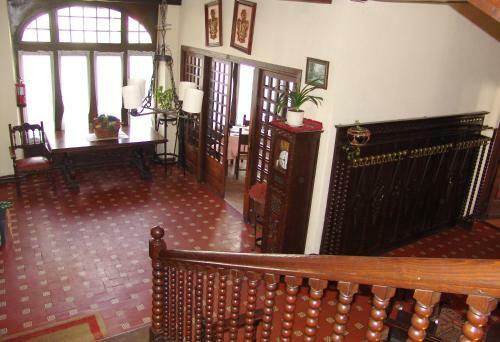 Hostal Ayestaran II