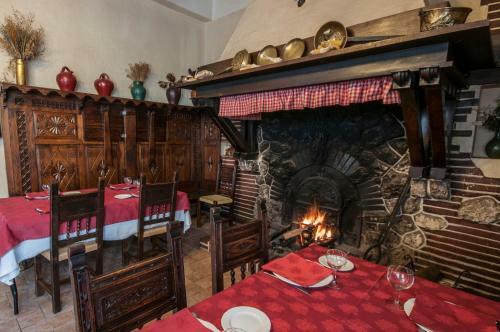 Hostal Ayestaran II