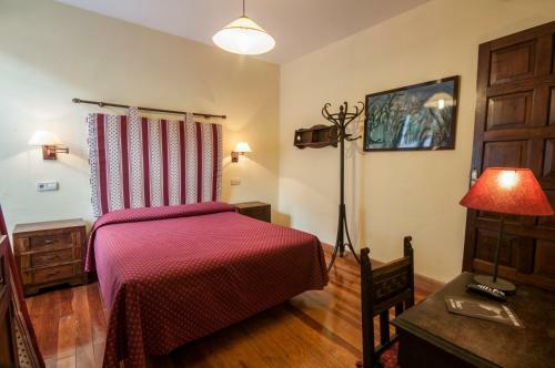 Hostal Ayestaran II