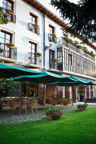 Hotel Echaurren
