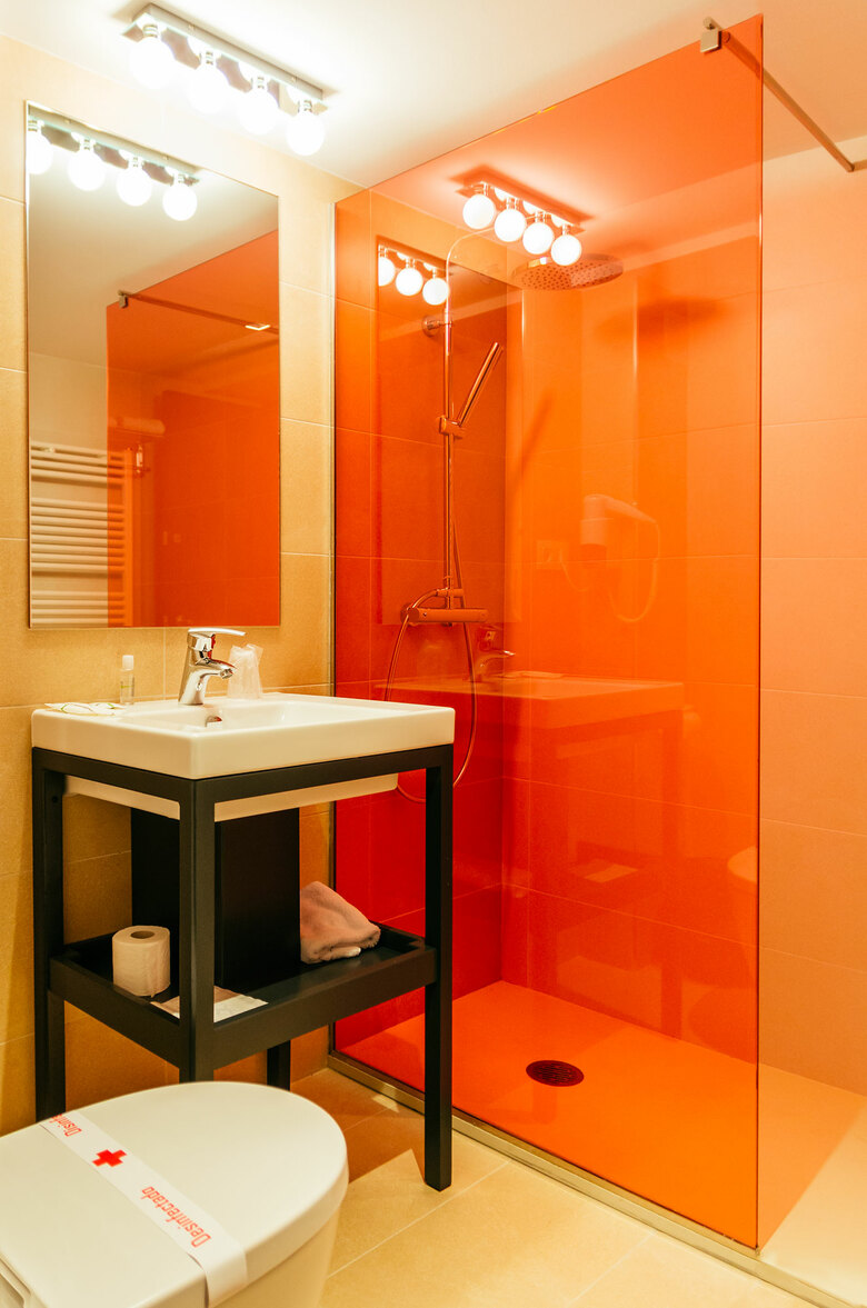 New Hotel Colon