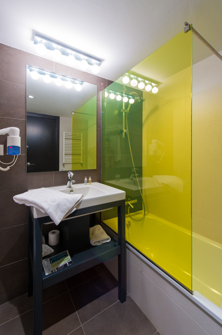 New Hotel Colon