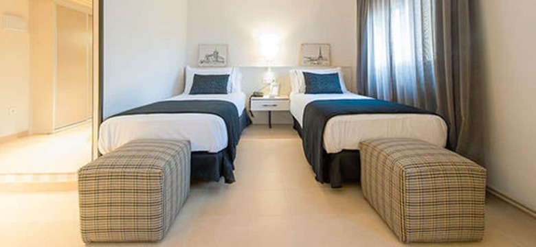 New Hotel Colon