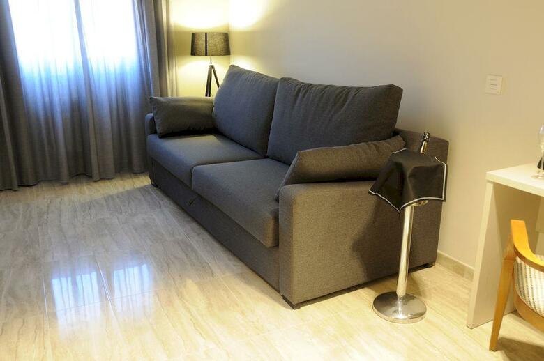 New Hotel Colon