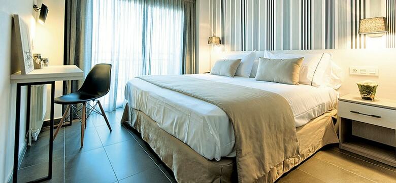 New Hotel Colon
