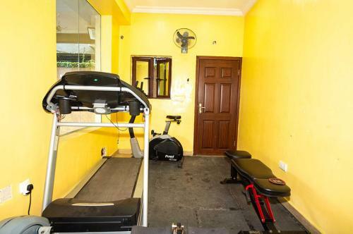 Pistbooking- Astonishing 3 Bedroom Apartment