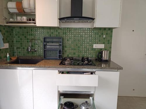 Modern Apartment In Calangute. Smart_spacious_pool