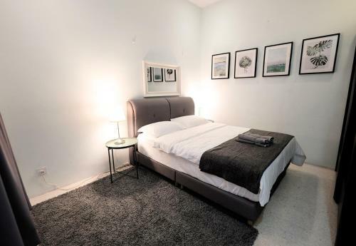 Fivehouz Guest House