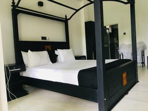 Hostal R 1 River Villa