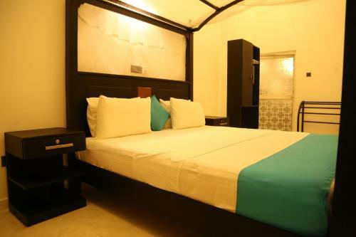Hostal R 1 River Villa