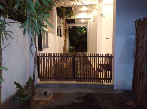 Hostal R 1 River Villa