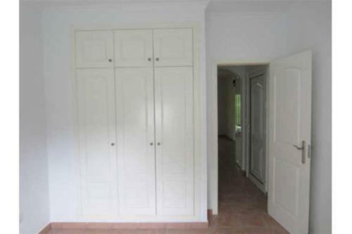 House In Private Urbanization