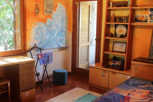 Hostal Wave Samurai Room