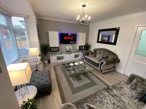 New?the Hottub House Blackpool Pleasure Beach