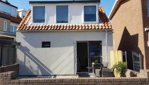 Apartamento T-rots, Prachtig Zomerhuis