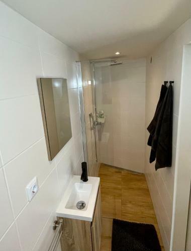 Apartamento T-rots, Prachtig Zomerhuis