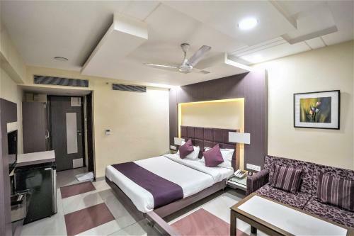 Hotel Amrit Residency