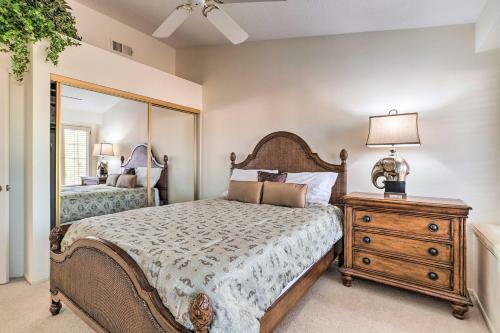 Palm Desert Townhome With Country Club Access!