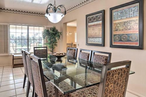 Palm Desert Townhome With Country Club Access!