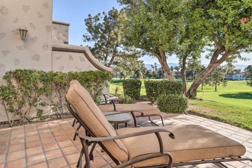 Palm Desert Townhome With Country Club Access!
