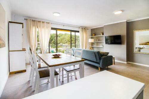 Apartamentos Ponent Playa
