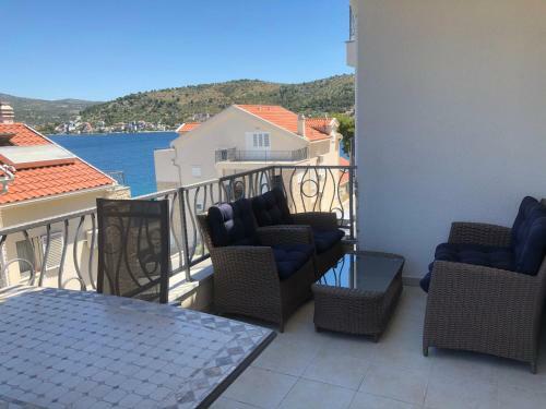 Apartamento Beach & Old Town Unique Location, Rogoznica