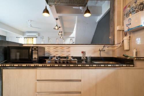 Cheerful 3 -bedroom Villa With Pool & Garden