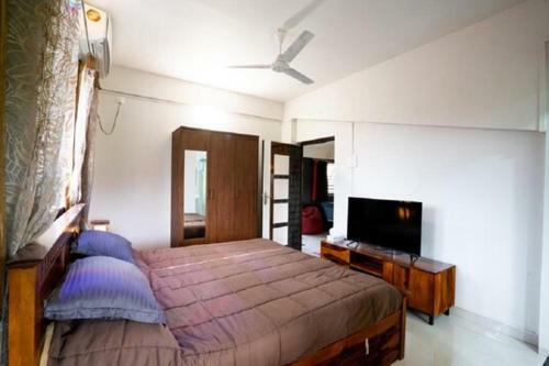 Cheerful 3 -bedroom Villa With Pool & Garden
