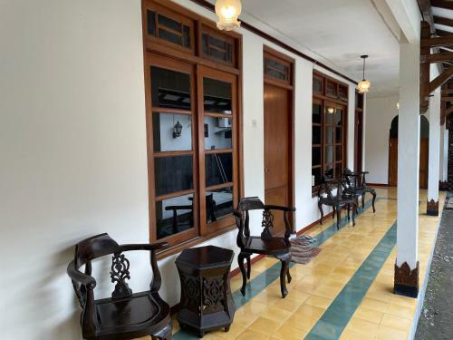 Villa Ndalem Langen Kusumo