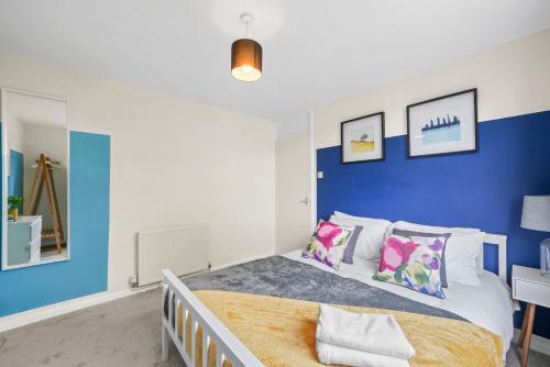 Apartamento Cheerful 3-bedroom House -sleeps 6