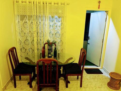 Apartamento Artistic 2bhk In The Downtown Close To Everything