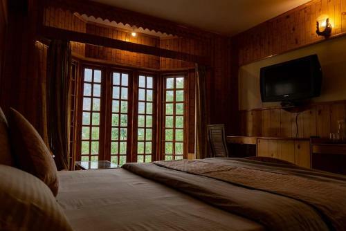 Snow Mount Villa