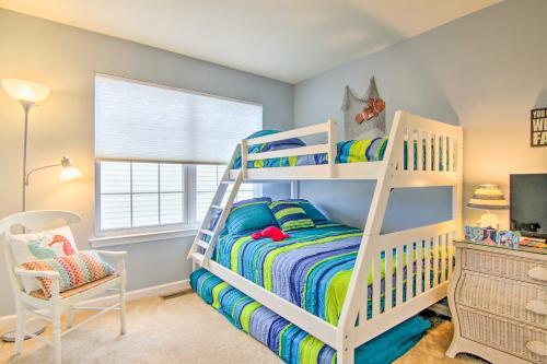 Gem 2 Mi To Beach Private Deck And Bay Access!