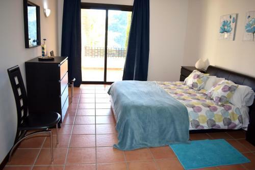 El Casar Apartments