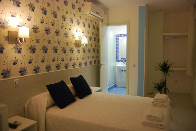 Hostal Petite Maman