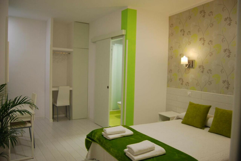 Hostal Petite Maman