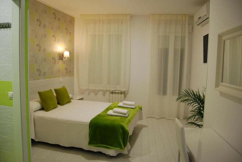 Hostal Petite Maman