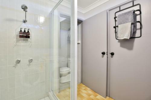 Sirius Retreat - Pet Friendly - 3 Mins Walk To St George Basin