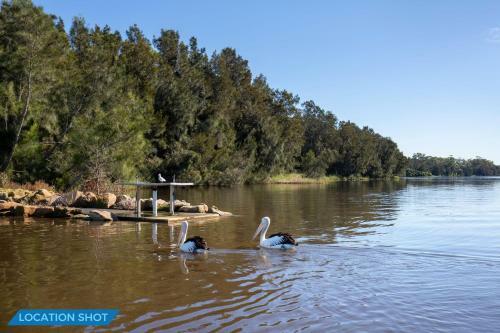 Sirius Retreat - Pet Friendly - 3 Mins Walk To St George Basin