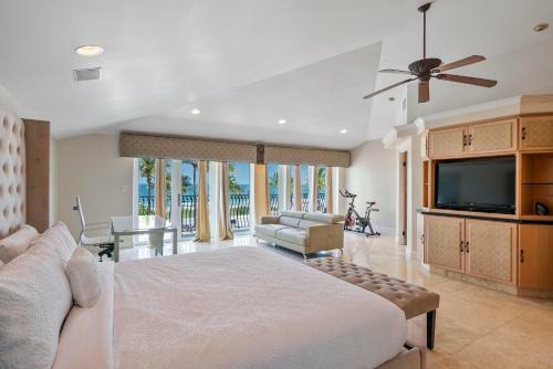 Ocean Beach Paradise