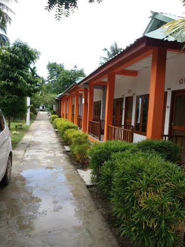 Hotel Deep Sea Resort