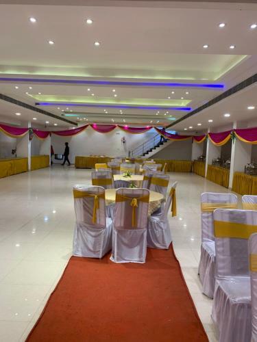 Hotel Ashirwad Inn