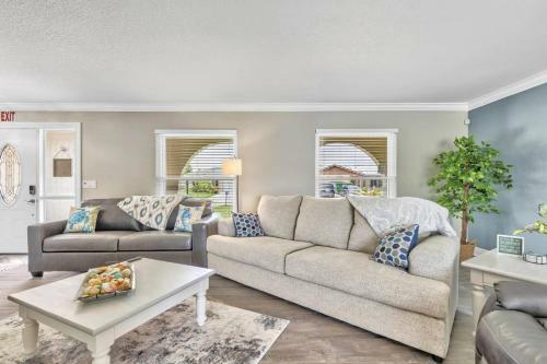 Fleming Ct Pool Home - Palm Coast