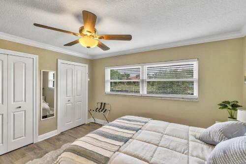 Fleming Ct Pool Home - Palm Coast