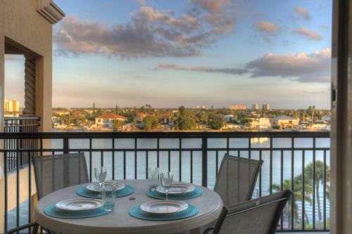 408 - Palms Of Treasure Island Resort