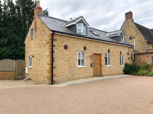 The Manor Barn